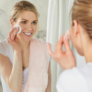 Charcoal Facial in Dubai | Dubai Trades Beauty Treatments Shop Online at Special Price from Dubai Trades