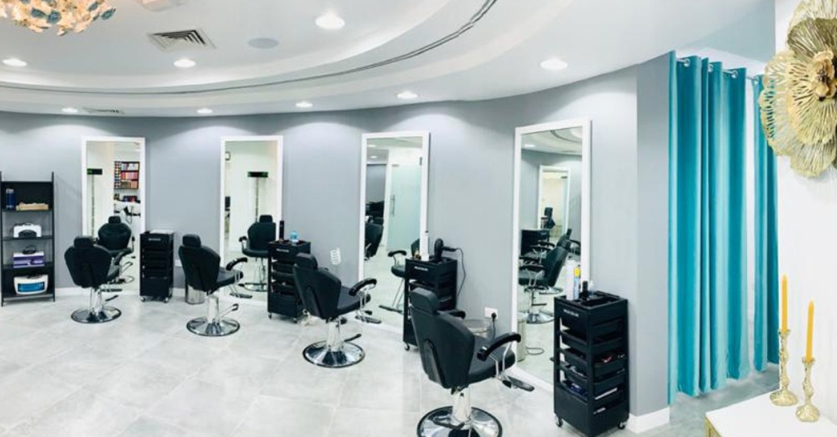 Buy Manicure And Pedicure in Dubai | Dubai Trades Now at Special Price in DubaiTrades.com 3 Manicure And Pedicure in Dubai | Dubai Trades Beauty Treatments Shop Online at Special Price from Dubai Trades 3