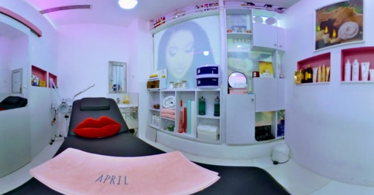 Buy Wash, Cut And Blow-dry in Dubai | Dubai Trades Now at Special Price in DubaiTrades.com 2 Wash, Cut And Blow-dry in Dubai | Dubai Trades Beauty Treatments Shop Online at Special Price from Dubai Trades 2