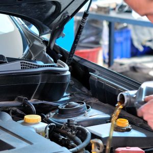 Oil Change – Full Service in Dubai | Dubai Trades Automotive Services Shop Online at Special Price from Dubai Trades