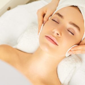 Buy Refreshed Look With Hair… in Dubai | Dubai Trades Now at Special Price in DubaiTrades.com 9 Refreshed Look With Hair… in Dubai | Dubai Trades Miscellaneous Shop Online at Special Price from Dubai Trades 9