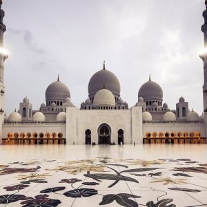 Buy 3 Course Lunch Menu With 1 Soft Drink Or House Beverage For Up To 4 in Dubai | Dubai Trades Now at Special Price in DubaiTrades.com 9 3 Course Lunch Menu With 1 Soft Drink Or House Beverage For Up To 4 in Dubai | Dubai Trades Food, Grocery & Dining Shop Online at Special Price from Dubai Trades 9