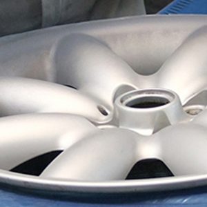 Restore W 1 Or 4 Alloy Rim Repairs Or 2 Or 4 Caliper Fancy Paint in Dubai | Dubai Trades Automotive Services Shop Online at Special Price from Dubai Trades