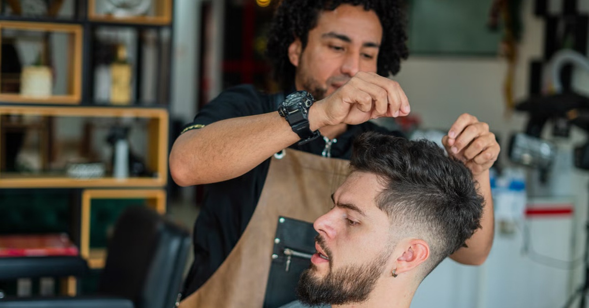 Buy Men’s Haircut & Shave, With Facial Or Reflexology Options in Dubai | Dubai Trades Now at Special Price in DubaiTrades.com 3 Men’s Haircut & Shave, With Facial Or Reflexology Options in Dubai | Dubai Trades Beauty Treatments Shop Online at Special Price from Dubai Trades 3