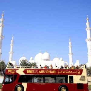 Buy At-home Manicure, Pedicure & Facial Services In Dubai | Dubai Trades Now at Special Price in DubaiTrades.com 7 At-home Manicure, Pedicure & Facial Services In Dubai | Dubai Trades Beauty Treatments Shop Online at Special Price from Dubai Trades 7