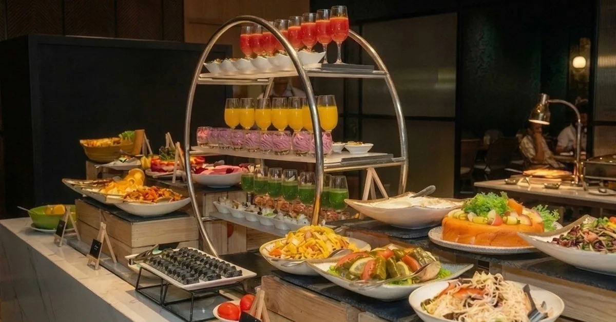 Buy A Vibrant 5-star Saturday Brunc… in Dubai | Dubai Trades Now at Special Price in DubaiTrades.com 4 A Vibrant 5-star Saturday Brunc… in Dubai | Dubai Trades Miscellaneous Shop Online at Special Price from Dubai Trades 4