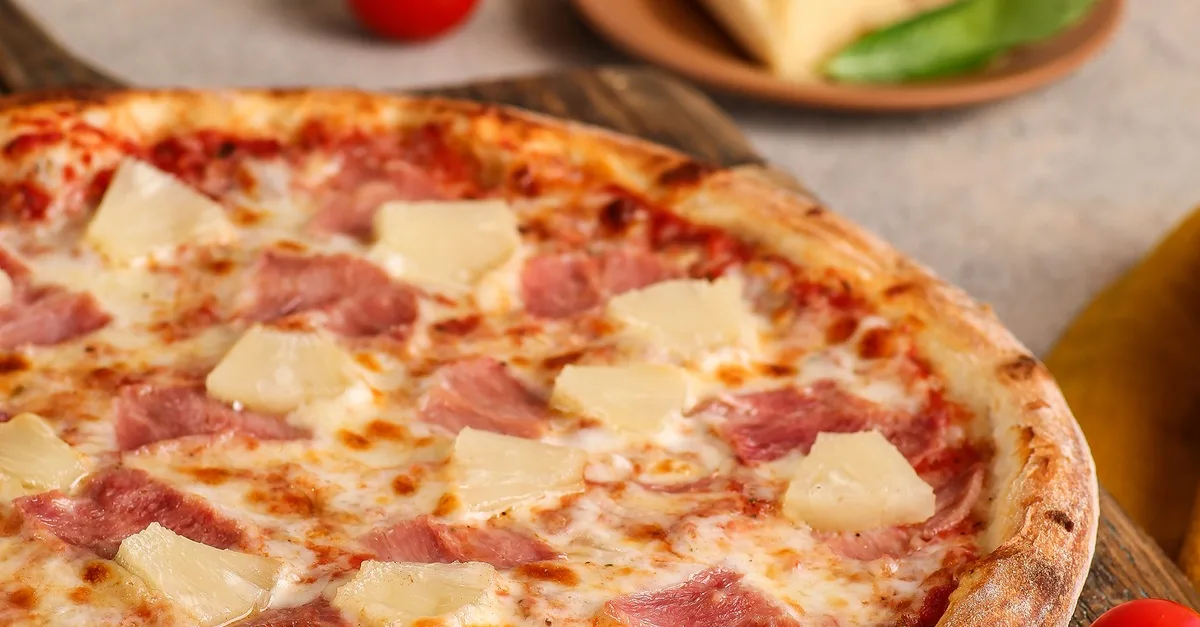 Buy Aed 50, Aed100, Or Aed 200 Spend Toward Food And Soft Drinks & Water in Abu Dhabi | Dubai Trades Now at Special Price in DubaiTrades.com 5 Aed 50, Aed100, Or Aed 200 Spend Toward Food And Soft Drinks & Water in Abu Dhabi | Dubai Trades Food, Grocery & Dining Shop Online at Special Price from Dubai Trades 5