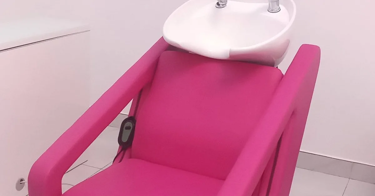 Buy Choice Of Deep Cleansing, Brightening, Dr. Renaud, Or Casmara Facial in Dubai | Dubai Trades Now at Special Price in DubaiTrades.com 3 Choice Of Deep Cleansing, Brightening, Dr. Renaud, Or Casmara Facial in Dubai | Dubai Trades Beauty Treatments Shop Online at Special Price from Dubai Trades 3
