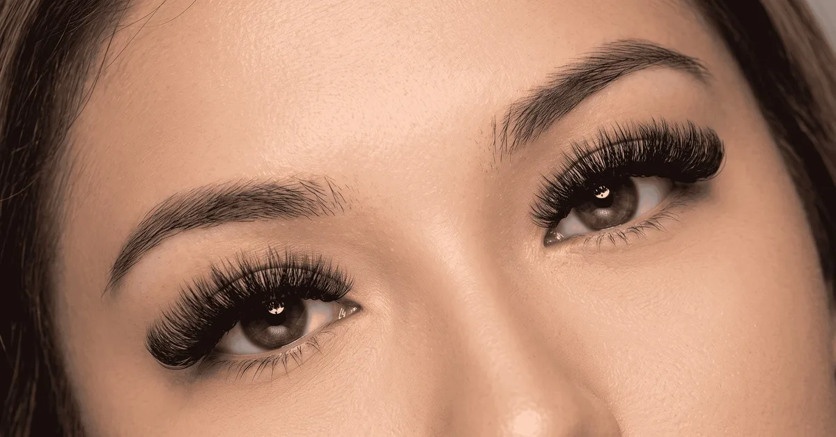 Buy Effortless Glamour With 2d/3d Hybrid Or Russian Mega Volume Lashes in Dubai | Dubai Trades Now at Special Price in DubaiTrades.com 4 Effortless Glamour With 2d/3d Hybrid Or Russian Mega Volume Lashes in Dubai | Dubai Trades Beauty Treatments Shop Online at Special Price from Dubai Trades 4