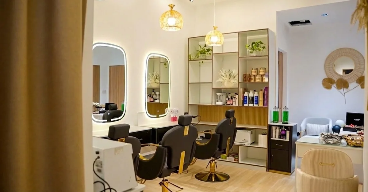 Buy Enjoy Classic & Gel Manicures/Pedicures In A Dubai Sanctuary | Dubai Trades Now at Special Price in DubaiTrades.com 5 Enjoy Classic & Gel Manicures/Pedicures In A Dubai Sanctuary | Dubai Trades Beauty Treatments Shop Online at Special Price from Dubai Trades 5