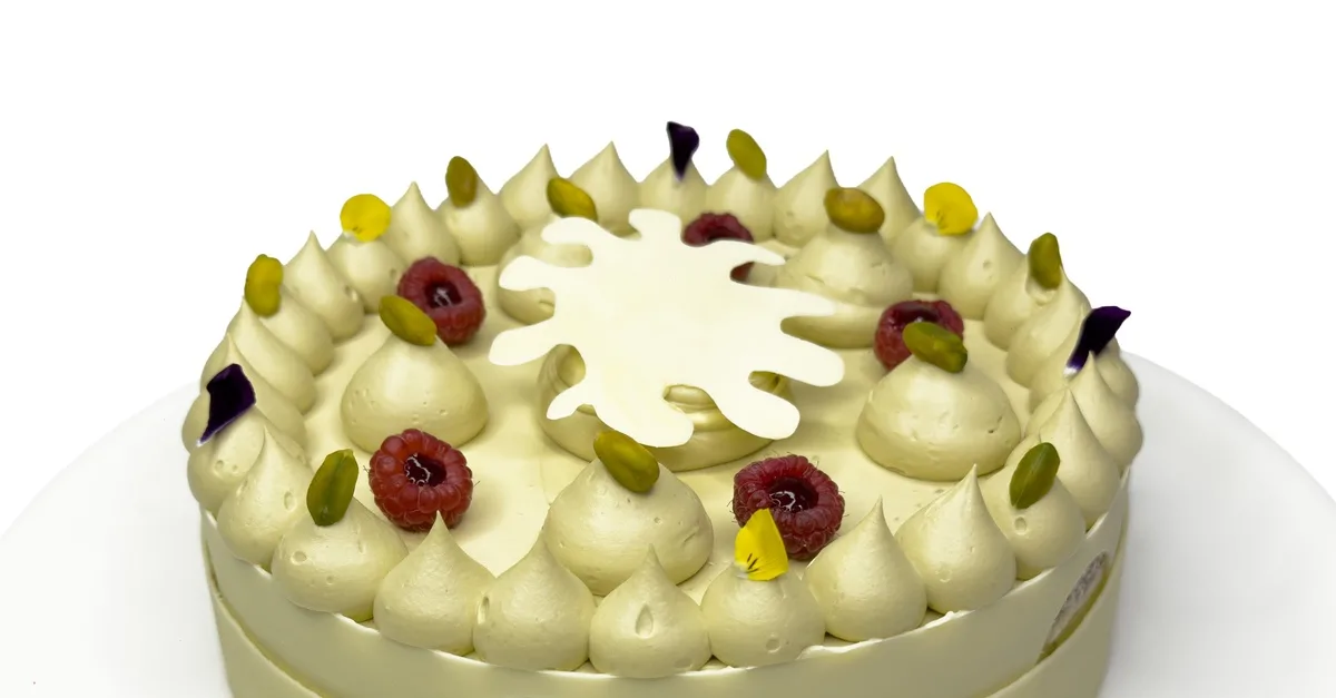 Buy Feast On Delicious Cakes For Any Celebration in Abu Dhabi | Dubai Trades Now at Special Price in DubaiTrades.com 3 Feast On Delicious Cakes For Any Celebration in Abu Dhabi | Dubai Trades Food, Grocery & Dining Shop Online at Special Price from Dubai Trades 3