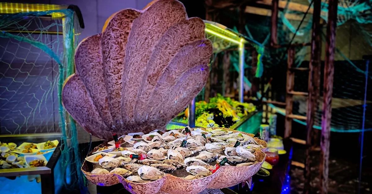Buy Friday Seafood Night With Beverages For 1 Child Or 1-4 Adults in Abu Dhabi | Dubai Trades Now at Special Price in DubaiTrades.com 4 Friday Seafood Night With Beverages For 1 Child Or 1-4 Adults in Abu Dhabi | Dubai Trades Food, Grocery & Dining Shop Online at Special Price from Dubai Trades 4
