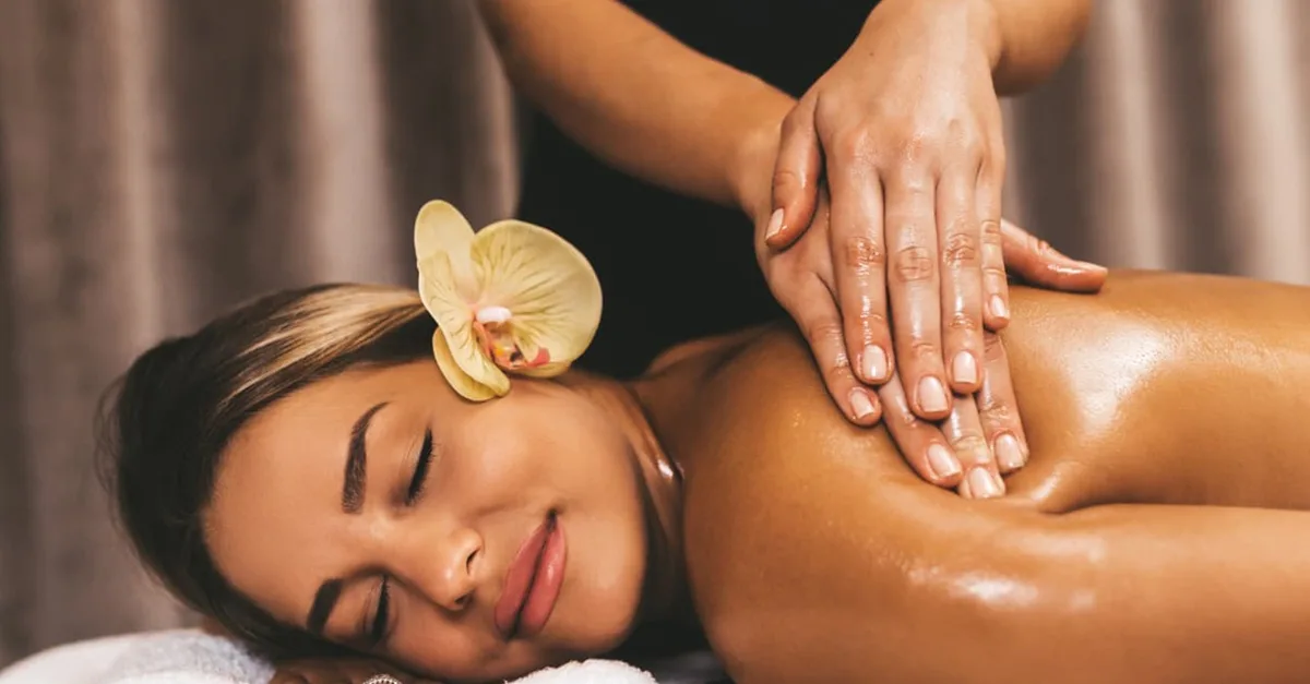 Buy Full-body Spa And Moroccan Hammam Experience in Abu Dhabi | Dubai Trades Now at Special Price in DubaiTrades.com 4 Full-body Spa And Moroccan Hammam Experience in Abu Dhabi | Dubai Trades Miscellaneous Shop Online at Special Price from Dubai Trades 4