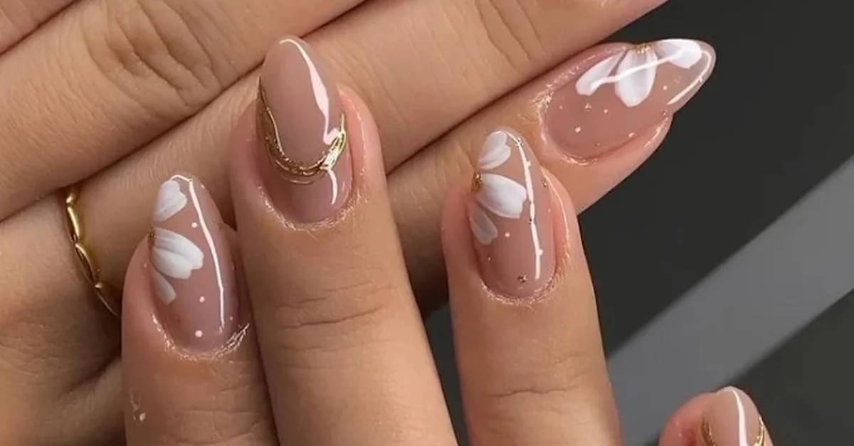 Buy Get Classic, Gelish, Or French… in Dubai | Dubai Trades Now at Special Price in DubaiTrades.com 4 Get Classic, Gelish, Or French… in Dubai | Dubai Trades Beauty Treatments Shop Online at Special Price from Dubai Trades 4