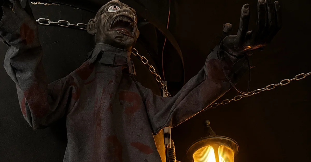 Buy Immersive 60-min Horror Escape Room: Choose From 2 Unique Adventures in Abu Dhabi | Dubai Trades Now at Special Price in DubaiTrades.com 3 Immersive 60-min Horror Escape Room: Choose From 2 Unique Adventures in Abu Dhabi | Dubai Trades Miscellaneous Shop Online at Special Price from Dubai Trades 3