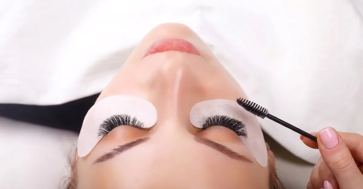 Buy Lash And Brow Treatments For… in Abu Dhabi | Dubai Trades Now at Special Price in DubaiTrades.com 2 Lash And Brow Treatments For… in Abu Dhabi | Dubai Trades Beauty Treatments Shop Online at Special Price from Dubai Trades 2