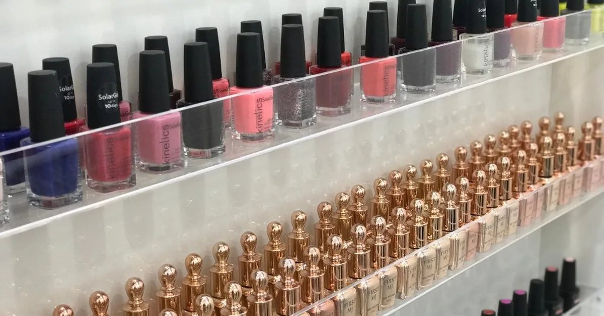 Buy Mani-pedi Services At Strands N Curls in Dubai | Dubai Trades Now at Special Price in DubaiTrades.com 5 Mani-pedi Services At Strands N Curls in Dubai | Dubai Trades Beauty Treatments Shop Online at Special Price from Dubai Trades 5