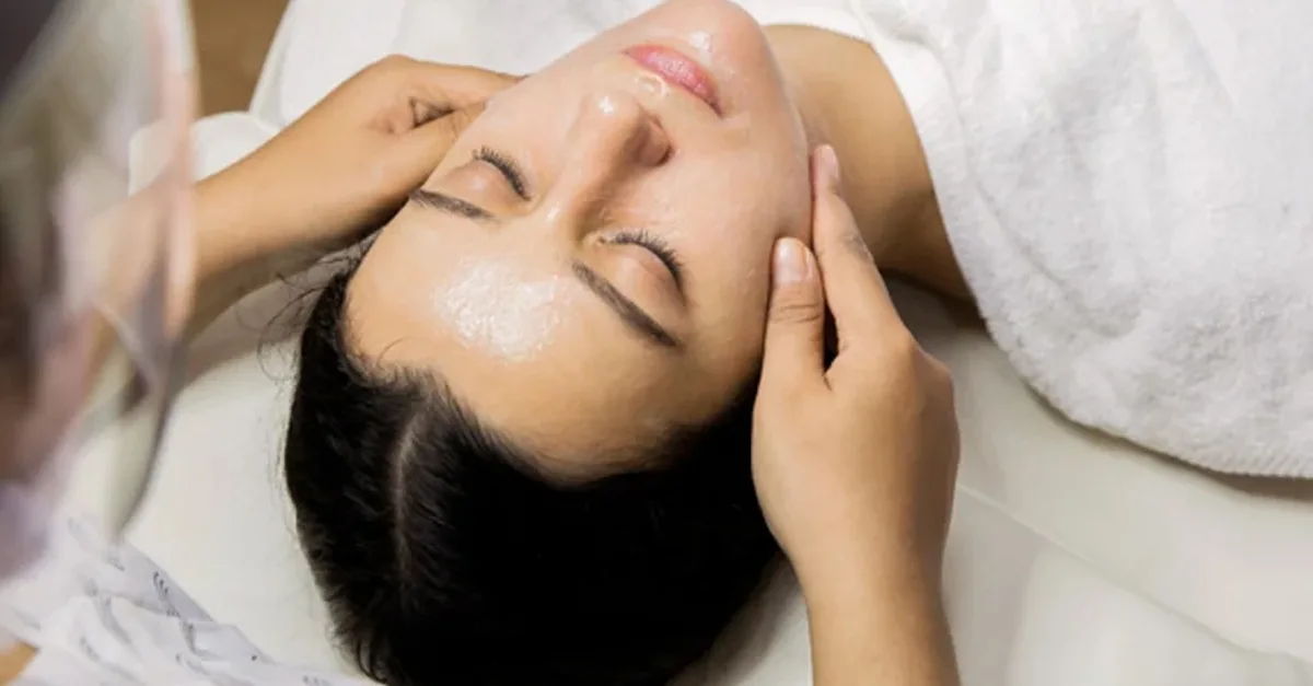Buy Professional Facial Treatments… in Dubai | Dubai Trades Now at Special Price in DubaiTrades.com 4 Professional Facial Treatments… in Dubai | Dubai Trades Beauty Treatments Shop Online at Special Price from Dubai Trades 4