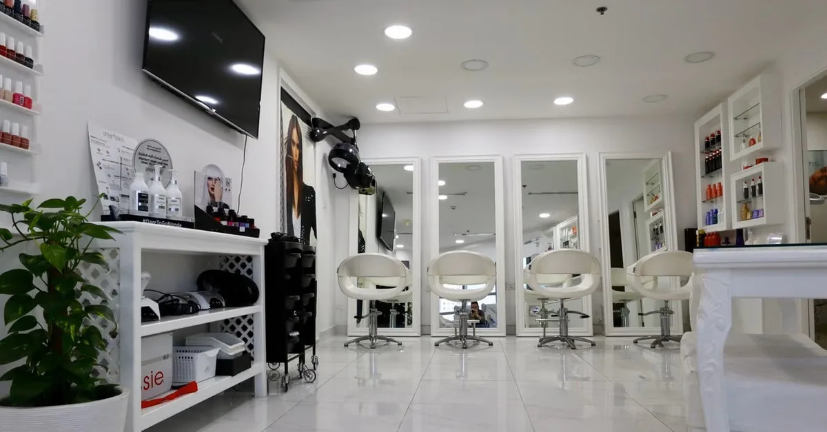 Buy Refresh Hair With Professional… in Dubai | Dubai Trades Now at Special Price in DubaiTrades.com 5 Refresh Hair With Professional… in Dubai | Dubai Trades Miscellaneous Shop Online at Special Price from Dubai Trades 5