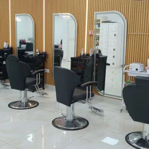 Buy Complete Makeovers: Pro Treatments, Precision Cuts & Expert Grooming in Dubai | Dubai Trades Now at Special Price in DubaiTrades.com 9 Complete Makeovers: Pro Treatments, Precision Cuts & Expert Grooming in Dubai | Dubai Trades Beauty Treatments Shop Online at Special Price from Dubai Trades 9