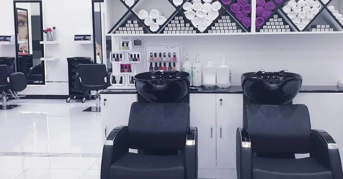 Buy Revive Your Look With Vibrant Roots! Say Goodbye To Dull Hair in Dubai | Dubai Trades Now at Special Price in DubaiTrades.com 3 Revive Your Look With Vibrant Roots! Say Goodbye To Dull Hair in Dubai | Dubai Trades Beauty Treatments Shop Online at Special Price from Dubai Trades 3