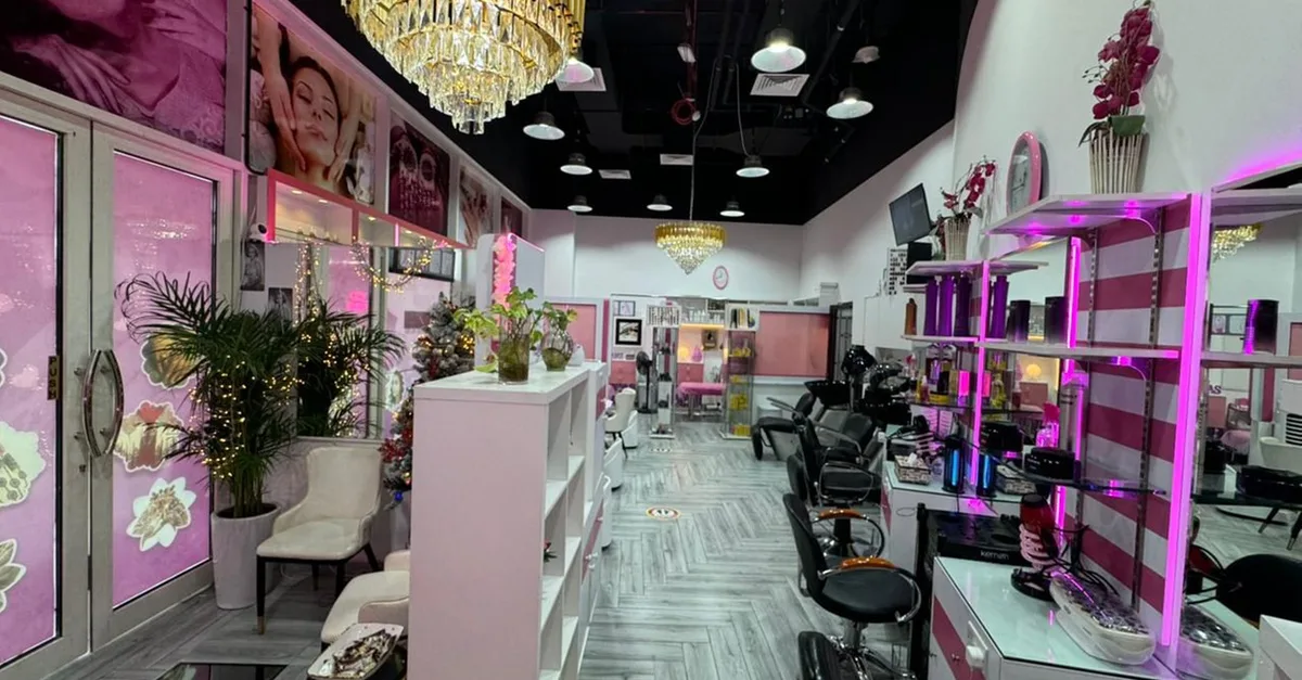 Buy Up To 71% Off On At She Glam Beauty Saloon in Dubai | Dubai Trades Now at Special Price in DubaiTrades.com 4 Up To 71% Off On At She Glam Beauty Saloon in Dubai | Dubai Trades Beauty Treatments Shop Online at Special Price from Dubai Trades 4