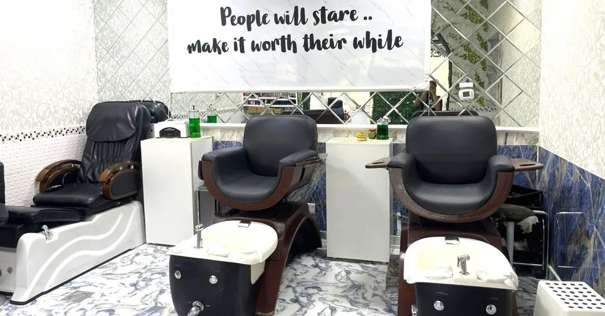 Buy Waxing Services At Beauty And Sense Ladies Salon in Dubai | Dubai Trades Now at Special Price in DubaiTrades.com 4 Waxing Services At Beauty And Sense Ladies Salon in Dubai | Dubai Trades Beauty Treatments Shop Online at Special Price from Dubai Trades 4